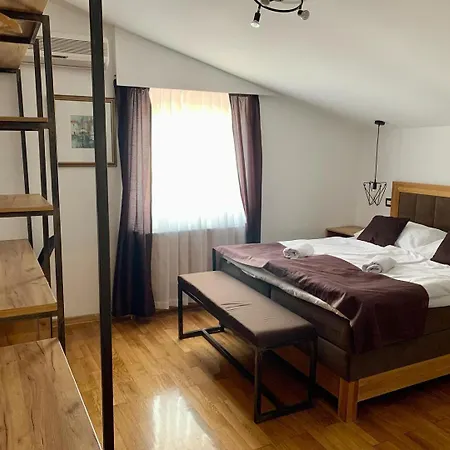 Kiwi Motel Grude